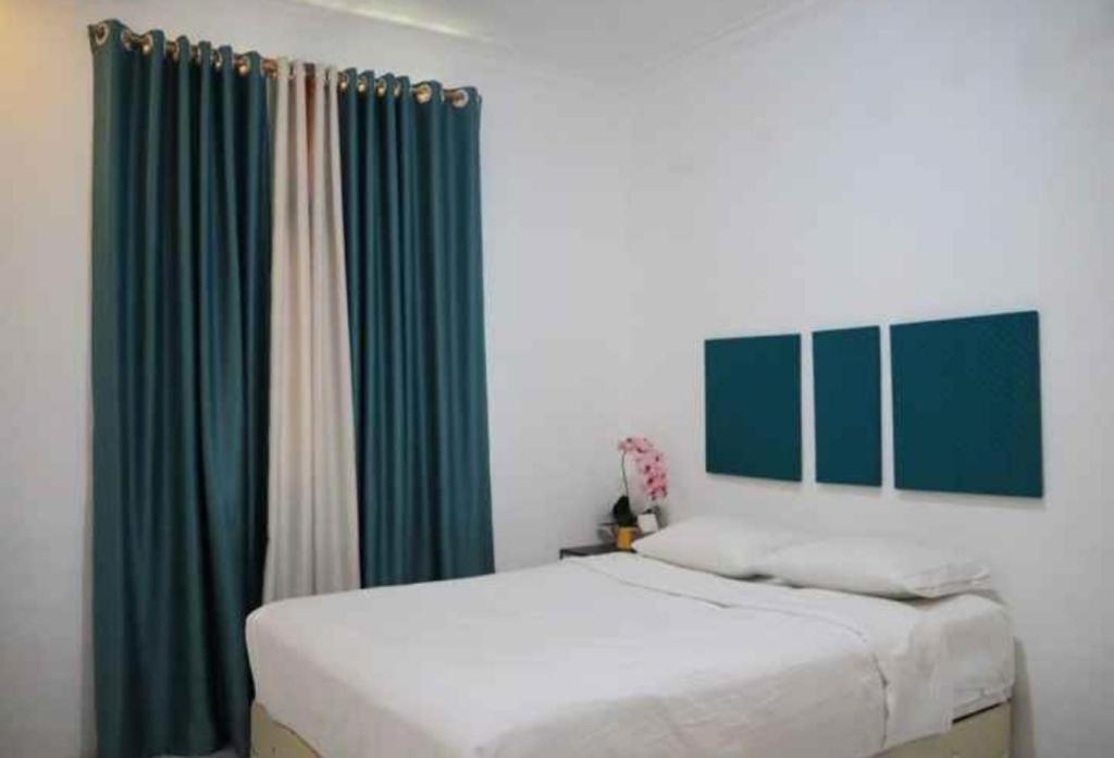 Oyo 91477 Fazira Home Stay Syariah Sibolga Exterior foto